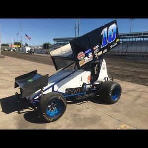 Meet your Posher, Wendy